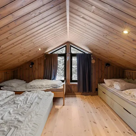 Ferienhaus With Forest Edge Views Svingvoll
